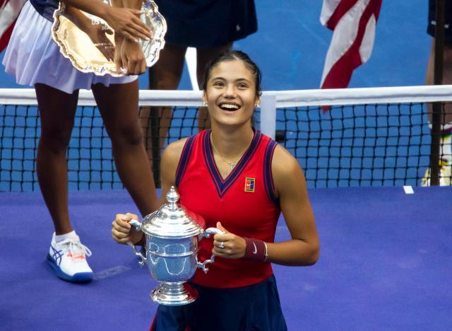 迈出了离开 迈出了离开