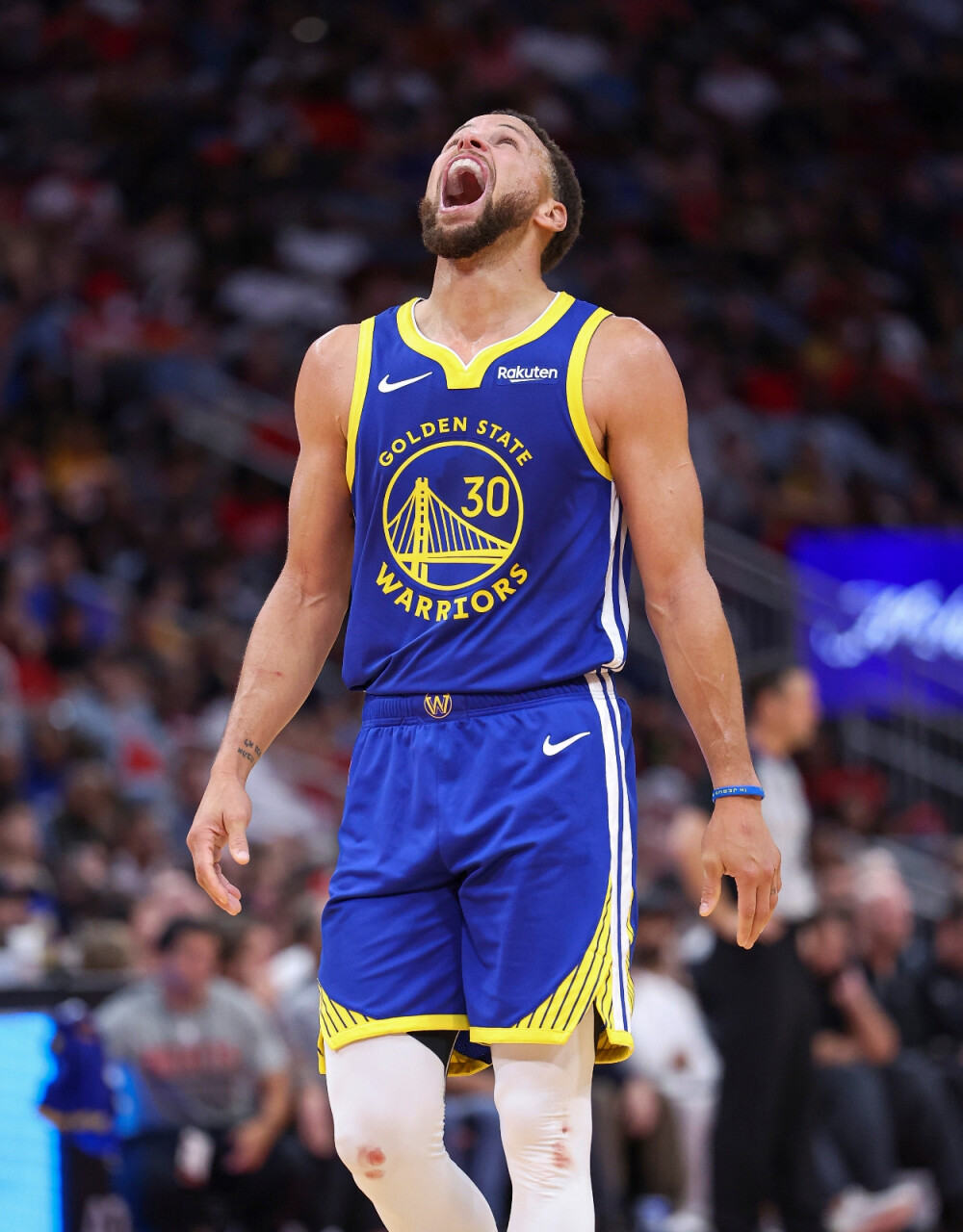 势卡位牵制 势卡位牵制